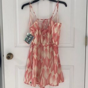 NWT Roxy romper Sz XL
